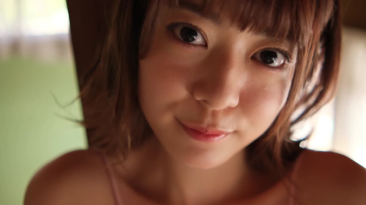 笑顔が可愛い栗原もみじ